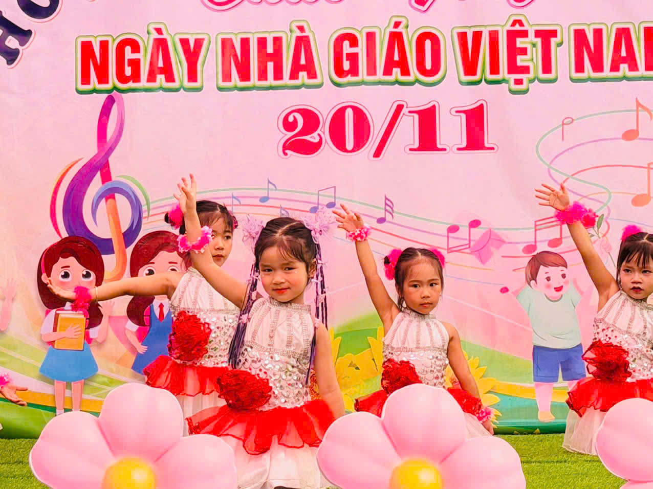 z7245610716228 6701bcd3da4fe01747c5ede974d013ee