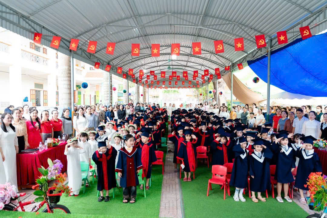 Lễ ra trường cho trẻ 5 tuổi